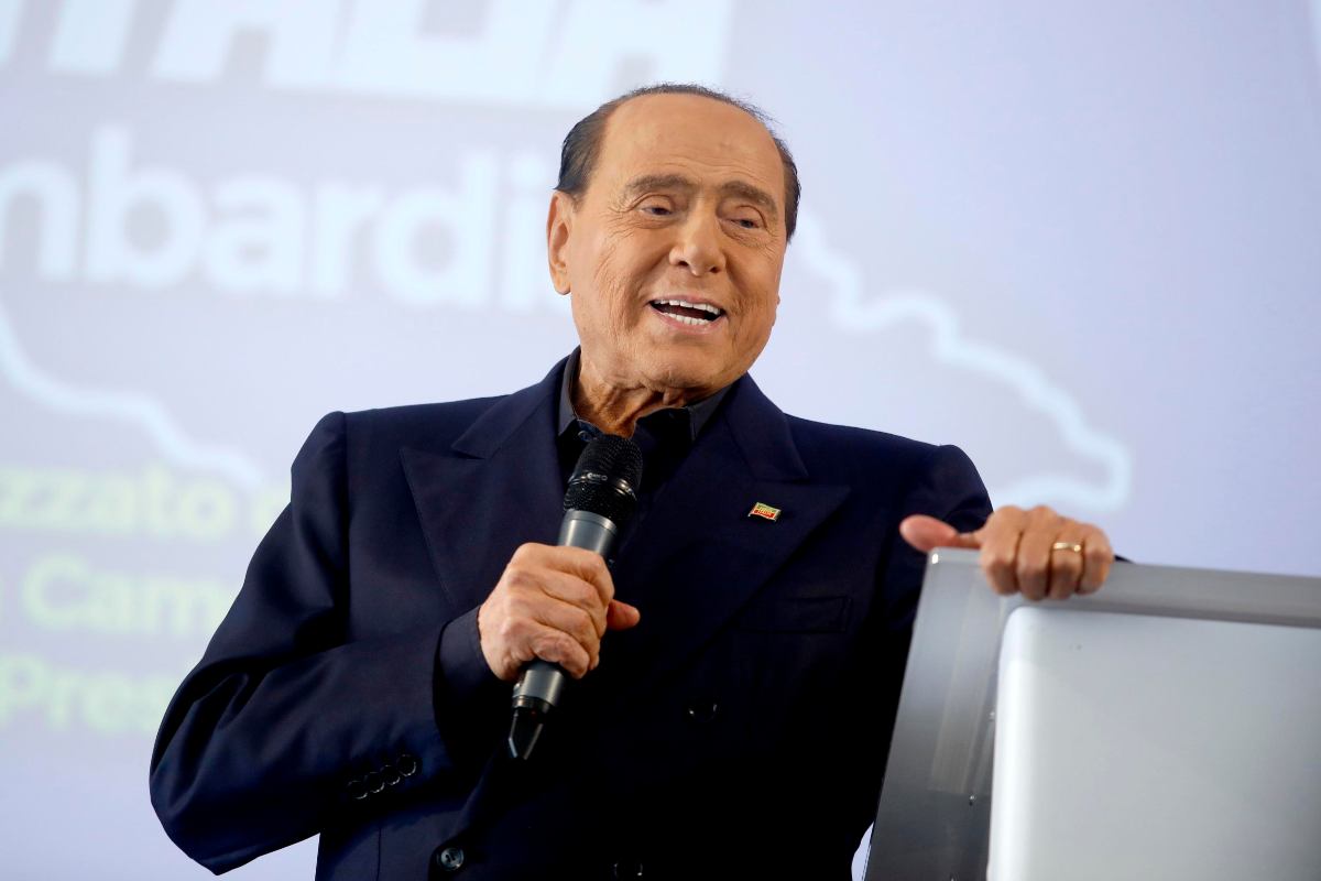 Silvio Berlusconi rilascia una intervista al quotidiano 'libero'