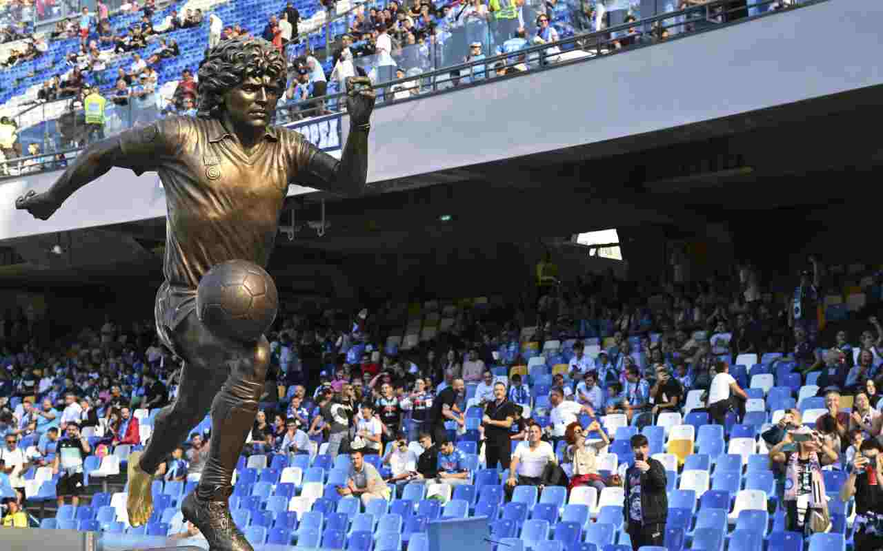 Statua Maradona