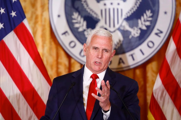 Indagine contro Trump, parla Pence