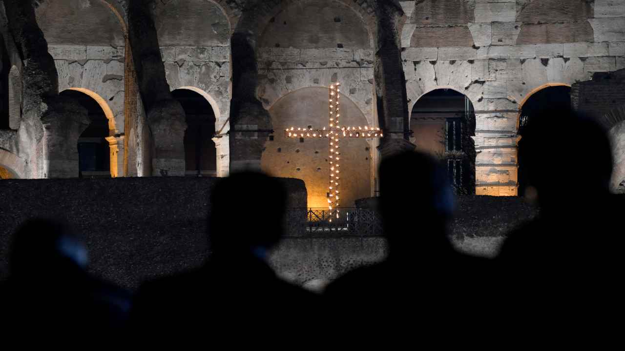 via crucis venerdì santo