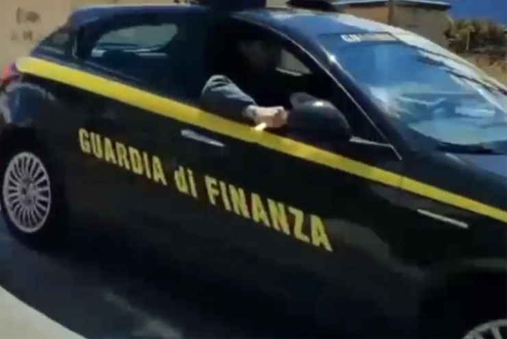 Blitz della finanza