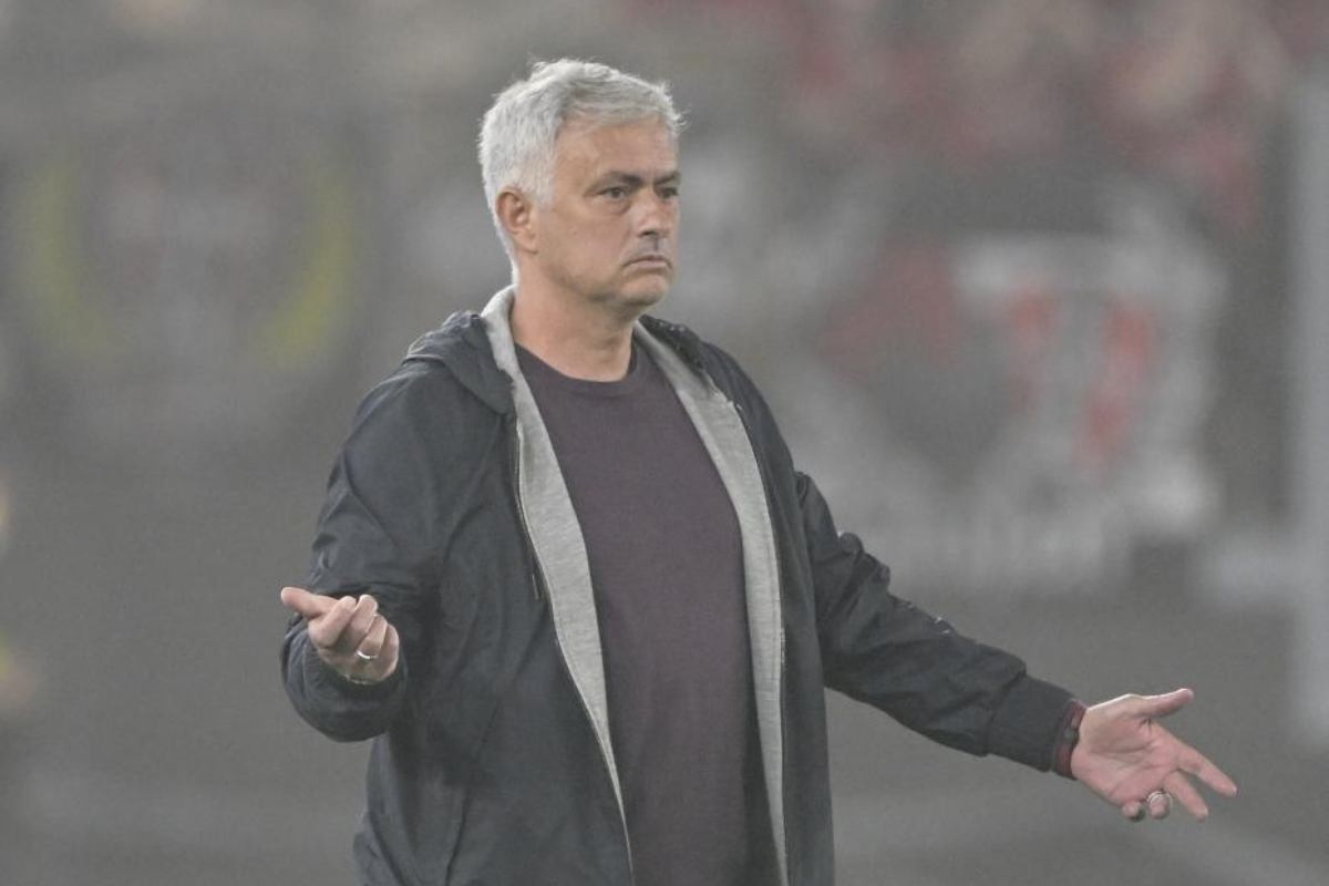 La risposta sul futuro di Mourinho che spiazza i tifosi