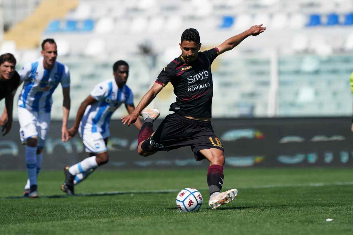 André Anderson, calciatore del San Paolo accusato di pregare troppo