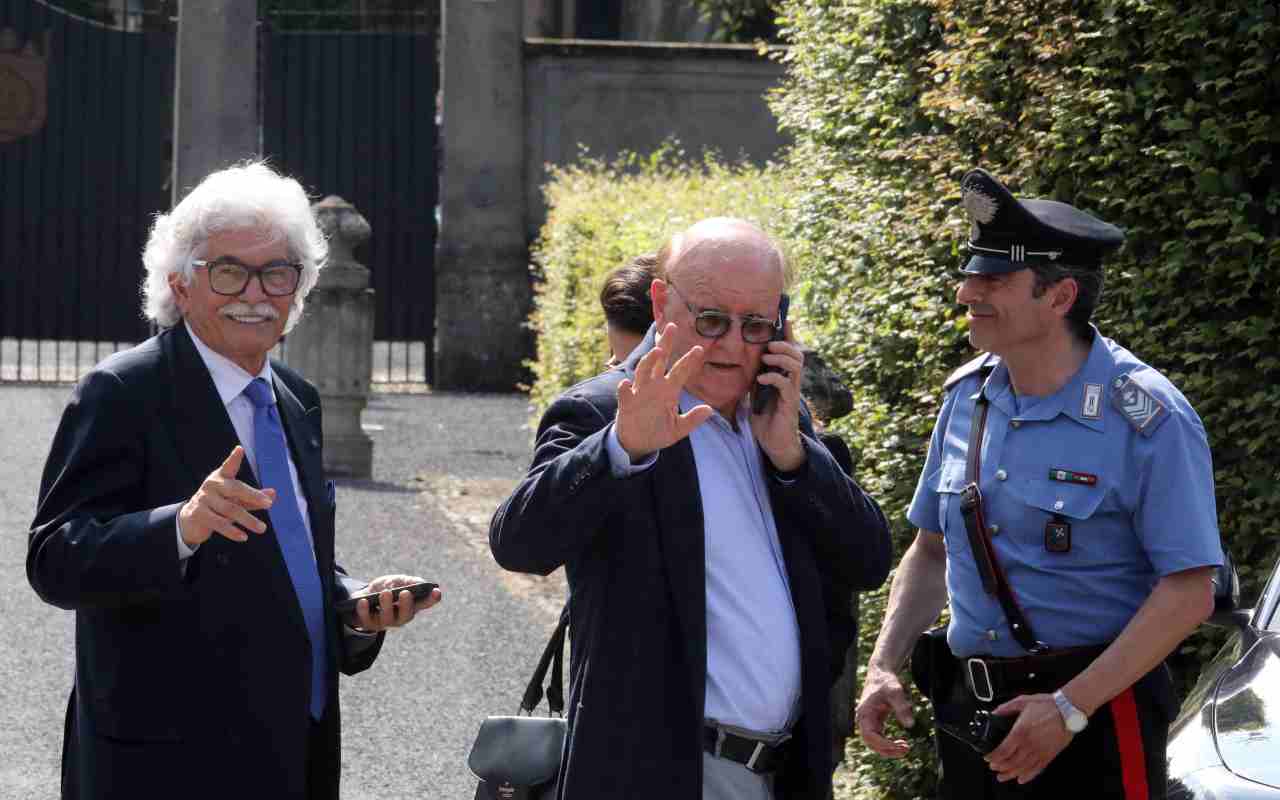 Antonio Razzi, Io senatore della Repubblica grazie a Berlusconi.