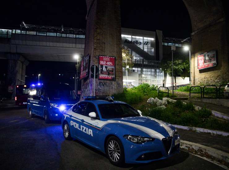 Ragazza accoltellata a Roma