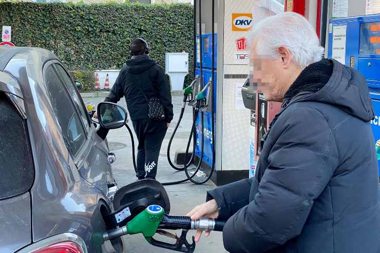 Torna a salire il prezzo del carburante