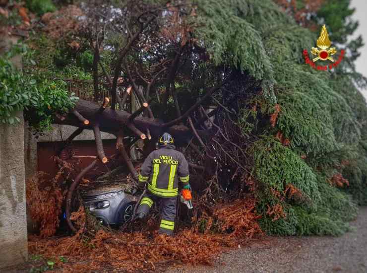 Emergenza incendi Sicilia