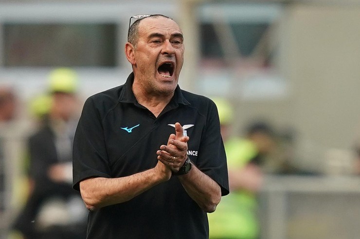 Sarri potrebbe dimettersi da allenatore della Lazio