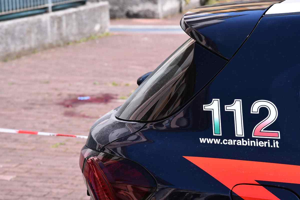 Figlio uccide padre dopo una lite