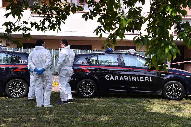 Figlio uccide padre dopo una lite