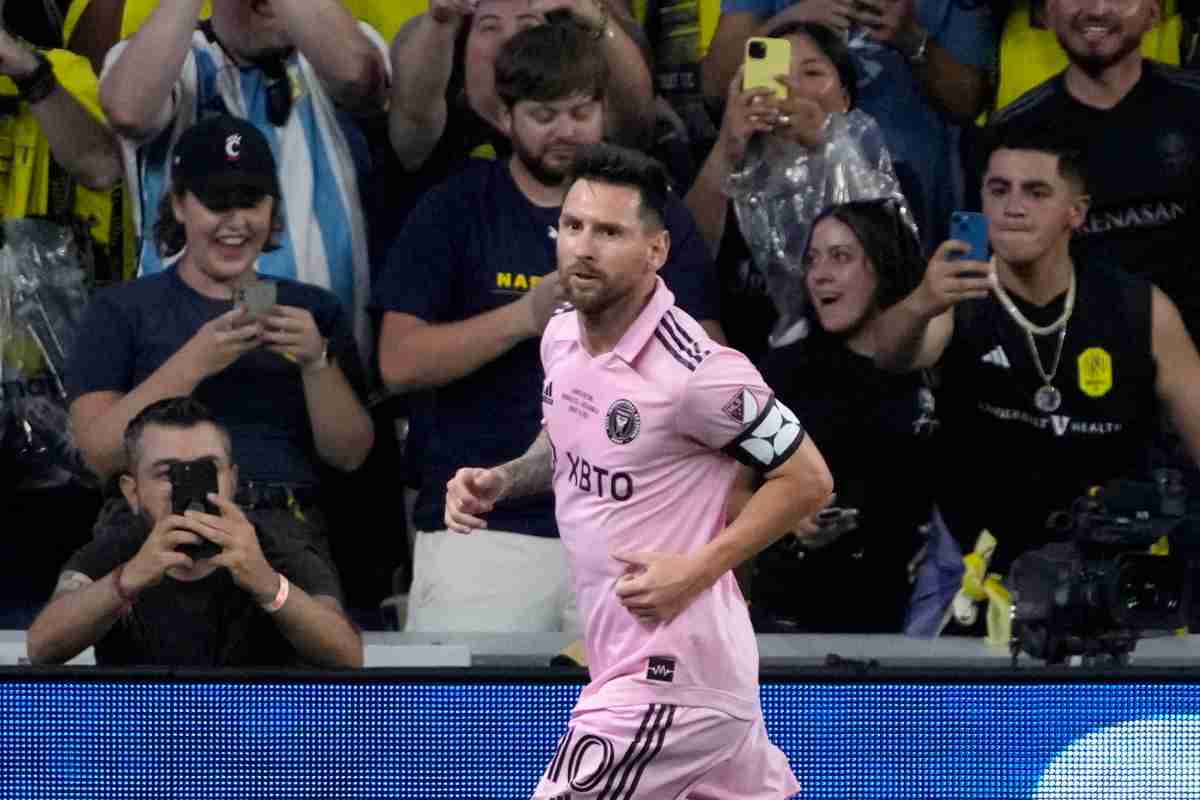 Lionel Messi con la maglia dell'Inter Miami