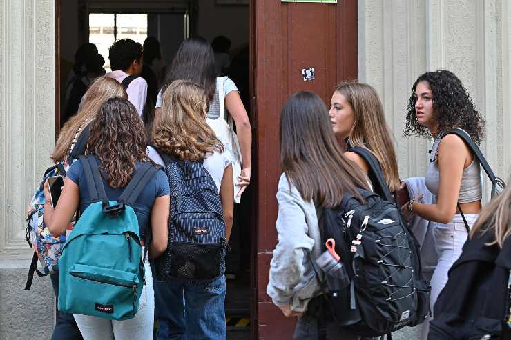 Ritorno a scuola ma con l'incognita Covid