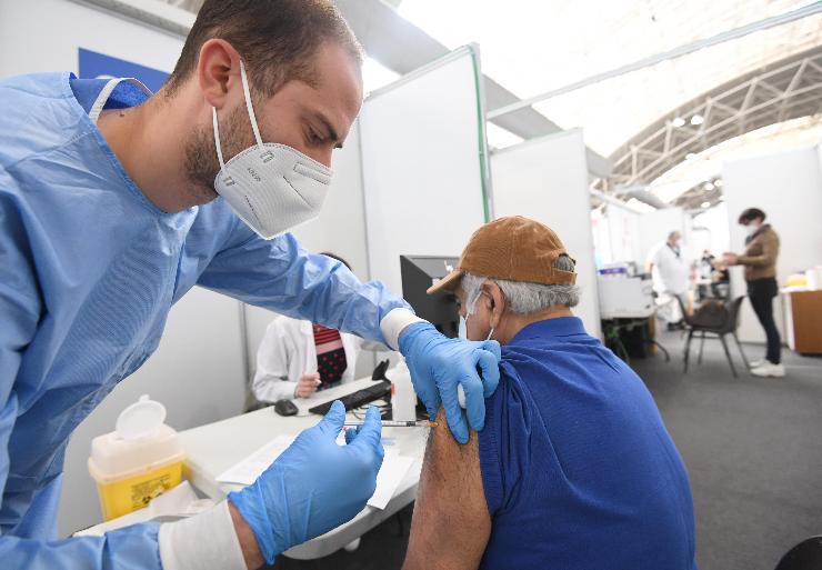 Covid, dal 2 ottobre parte la campagna di vaccinazione nella Regione Lazio