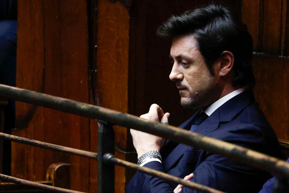 Giambruno decisione Mediaset