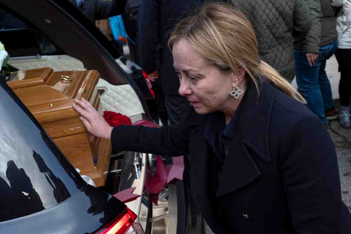 Giorgia Meloni al funerale di Nicoletta Golisano 