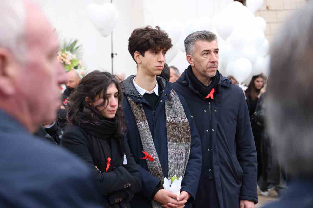 Elena, Davide e Gino Cecchettin ai funerali di Giulia