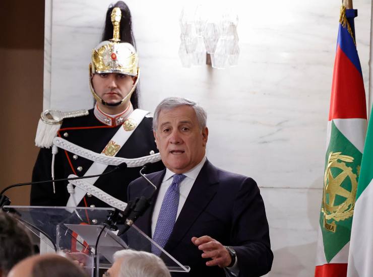 Tajani intervista La Stampa