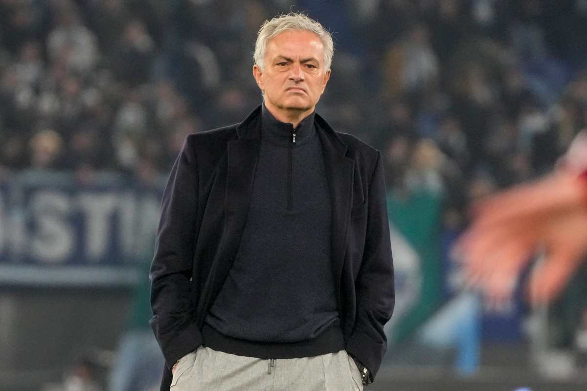 Esclusiva Camelio Mourinho Fenerbahce