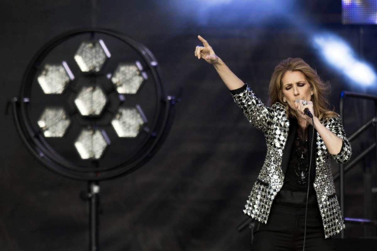 Celine Dion dona 2 milioni di euro