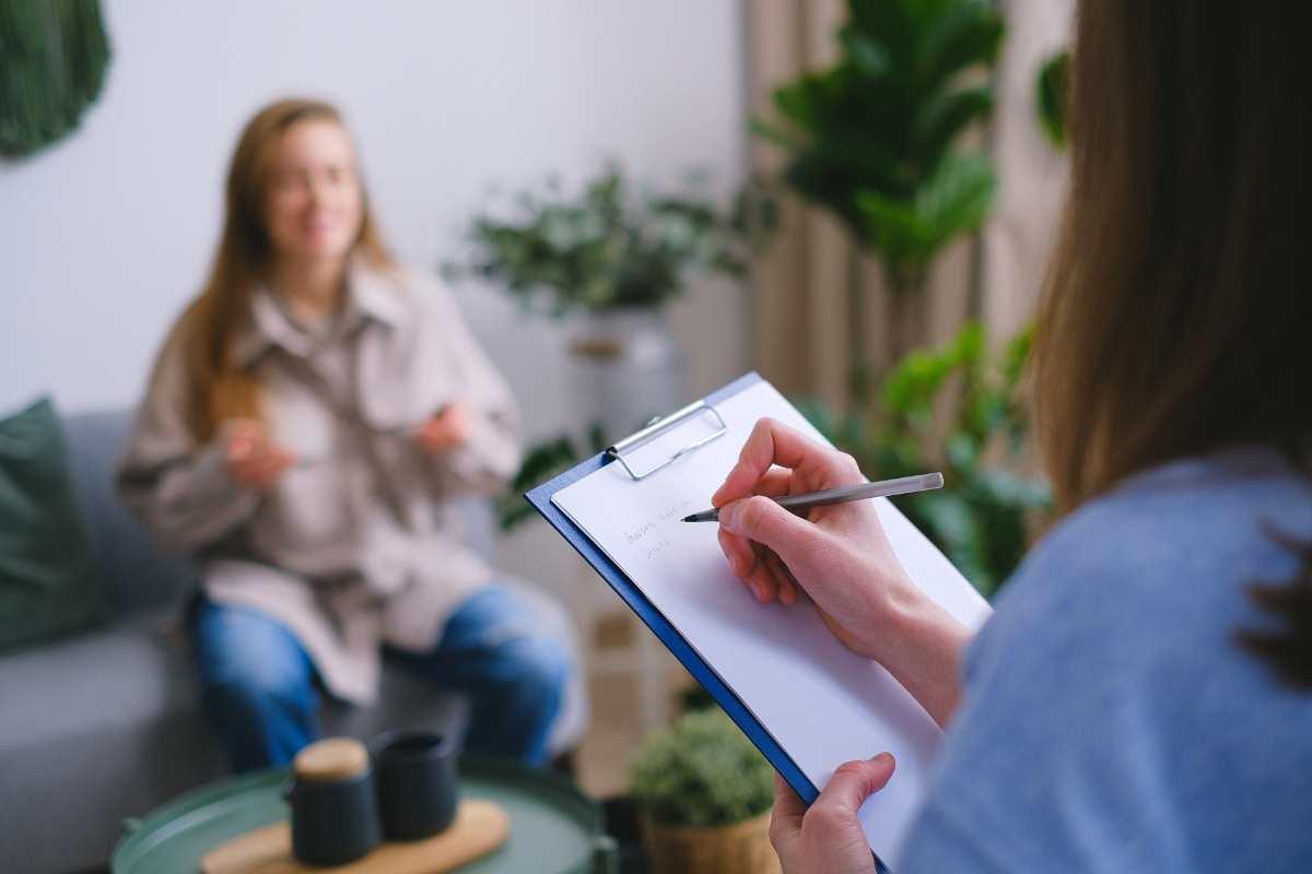 Medico famiglia, gli italiani chiedono anche lo psicologo di base, esigenza sempre più ampia