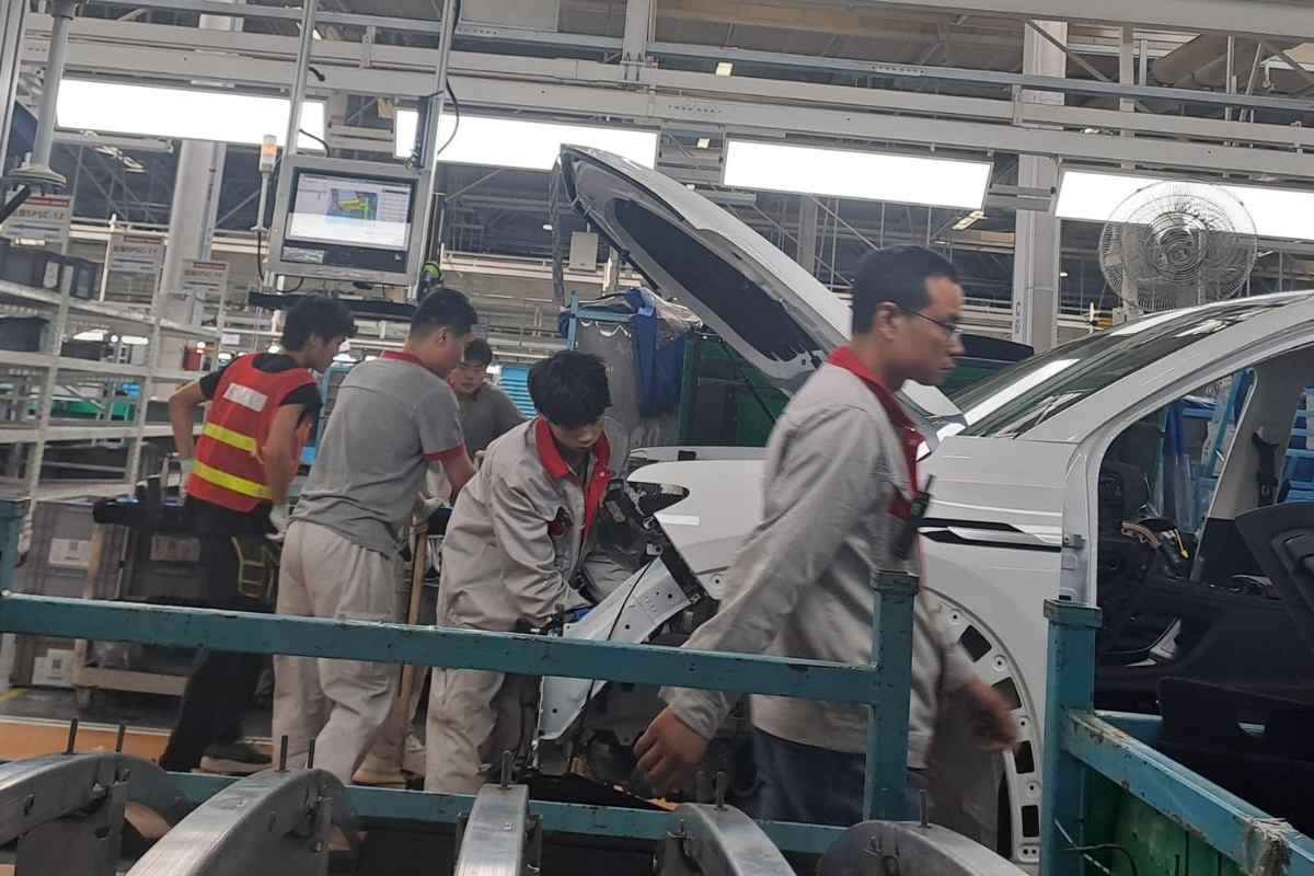 Stabilimento auto in Cina