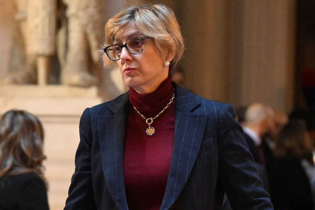 Mentre l’avvocato Bongiorno effettuerà la sua arringa, fuori al Tribunale si raduneranno i parlamentari della Lega