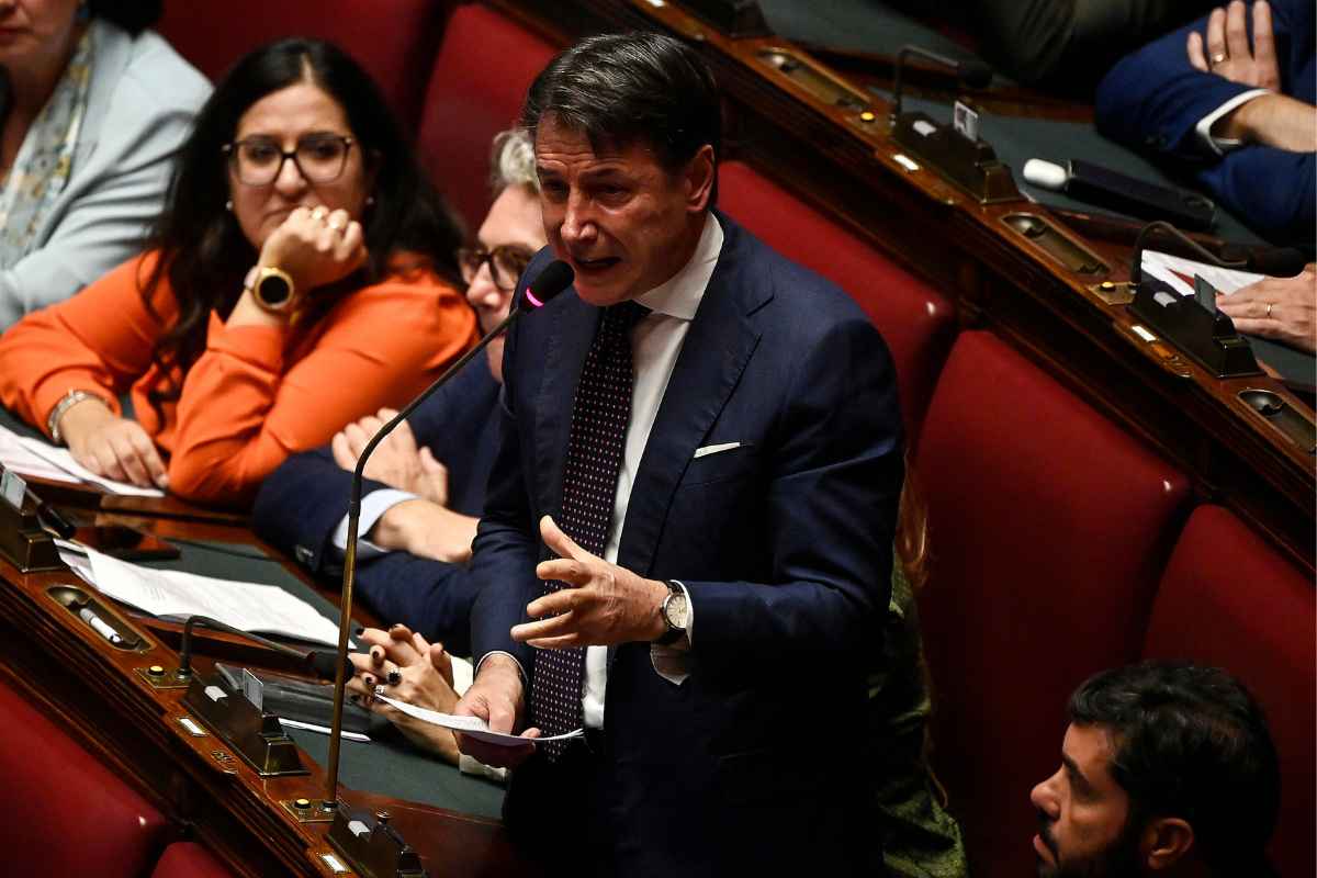 Non ci sta il leader del Movimento 5 Stelle Giuseppe Conte