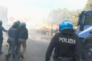 Roma, manifestazione pro-Palestina, minuti di scontro con la polizia