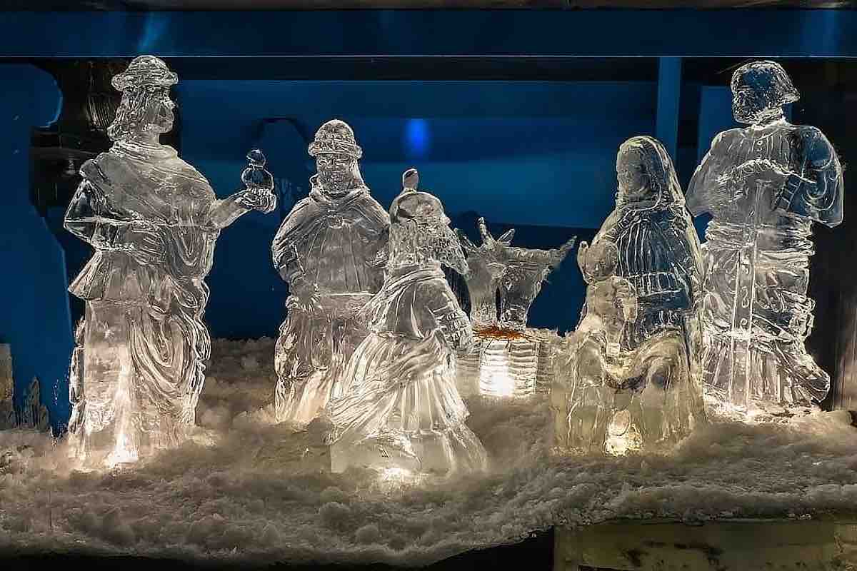 Il Presepe più sconvolgente al mondo è di Ghiaccio, si trova in Italia e in pochissimi lo cooscono!