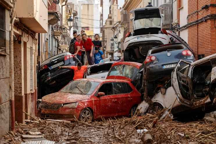 Alluvioni, disastro nella regione di Valencia