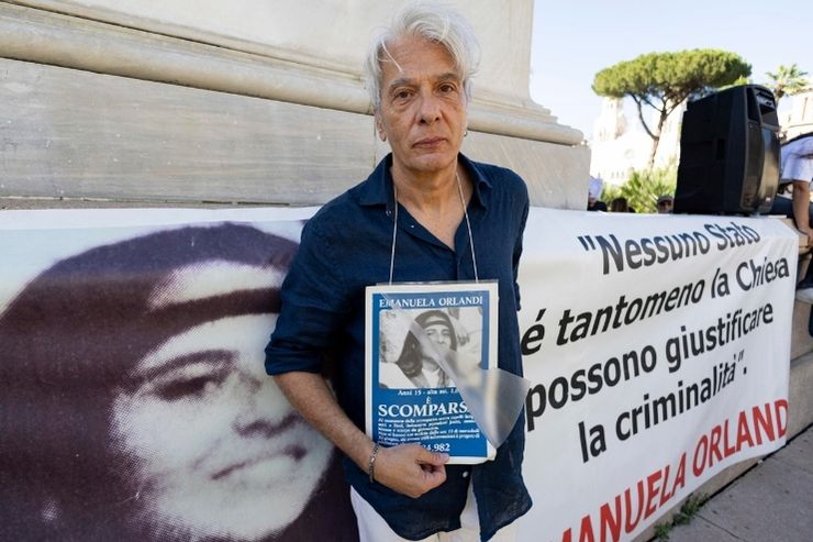 Pietro Orlandi a una manifestazione per la sorella Emanuela