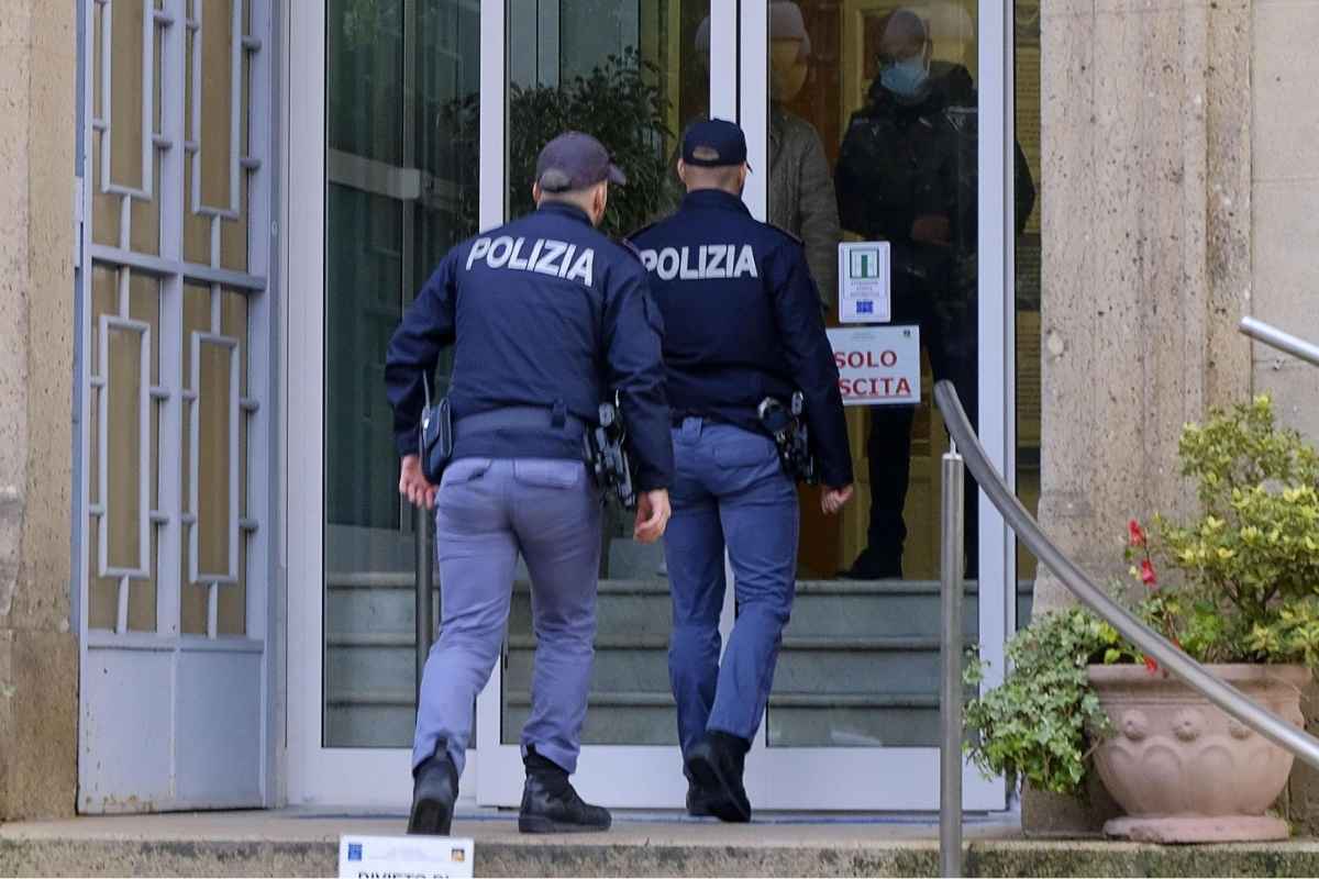 Polizia in ospedale a Padova