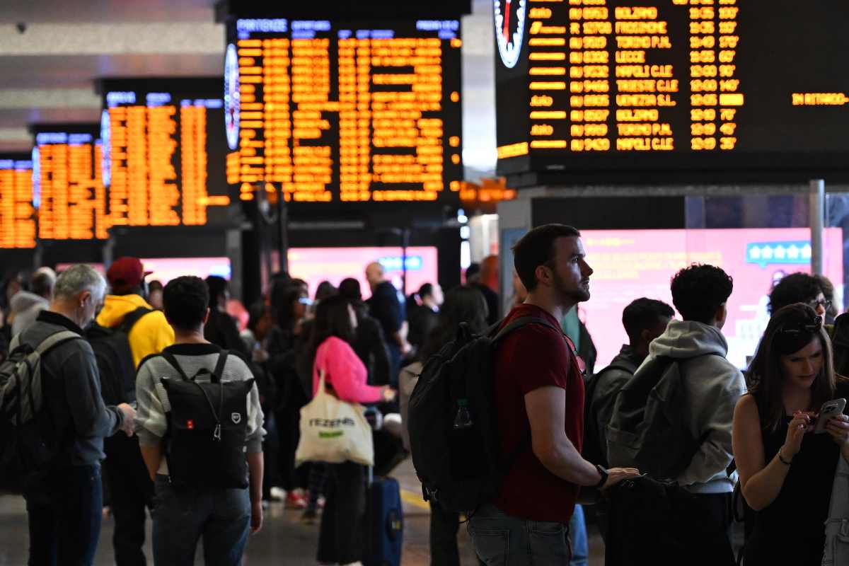 Sciopero treni 23 e 24 novembre, quanto dura, fasce di garanzia: tutti gli orari città per città