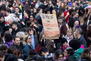 donne che manifestano