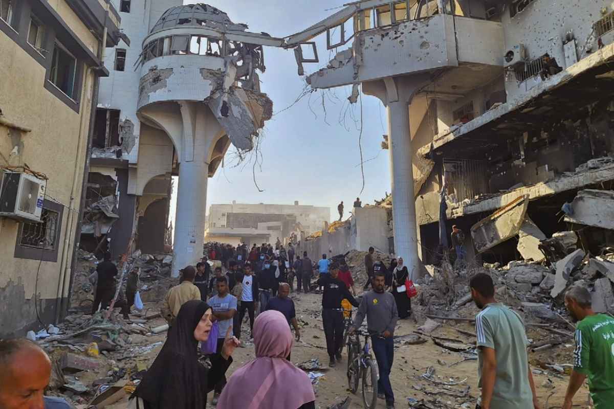 Qualcuno fermi Israele: niente acqua, cibo e medicinali. Msf e Hrw: “A Gaza pulizia etnica, è in corso un genocidio”