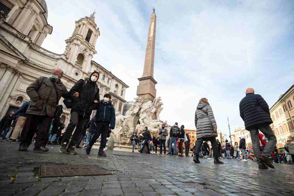 Giubileo, rischi maggiori per Covid, Dengue, Zika e malaria, Massimo Galli: “A Roma il turismo è quotidiano, allarme eccessivo”