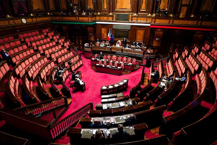 l'aula del senato italiano