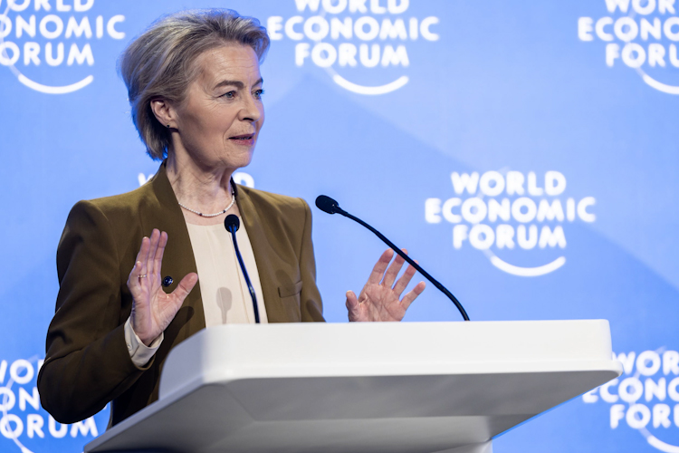 La presidente della Commissione Europea, Ursula von Der Leyen