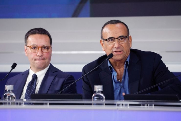 Marcello Ciannamea e Carlo Conti nella conferenza stampa finale del Festival di Sanremo 2025