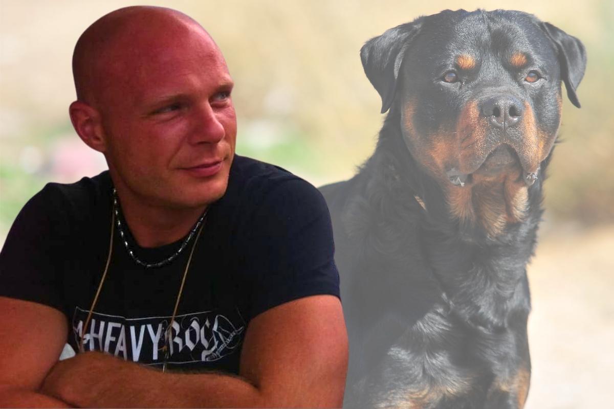 Sullo sfondo un Rottweiler, in primo piano Paolo Pasqualini ucciso da tre cani a 39 anni