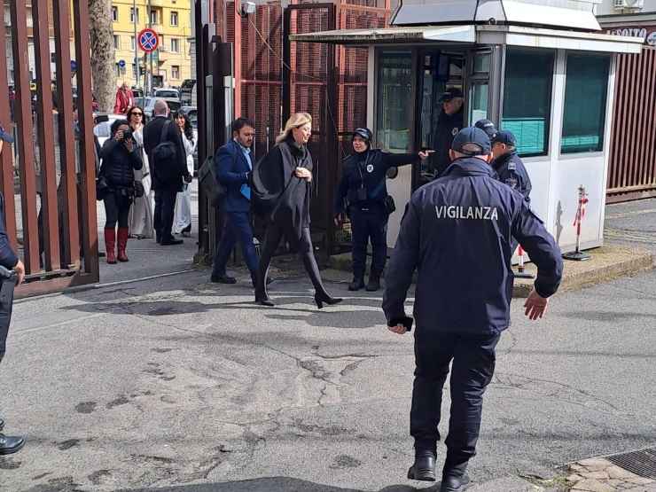 Boccia arriva in Procura a Roma